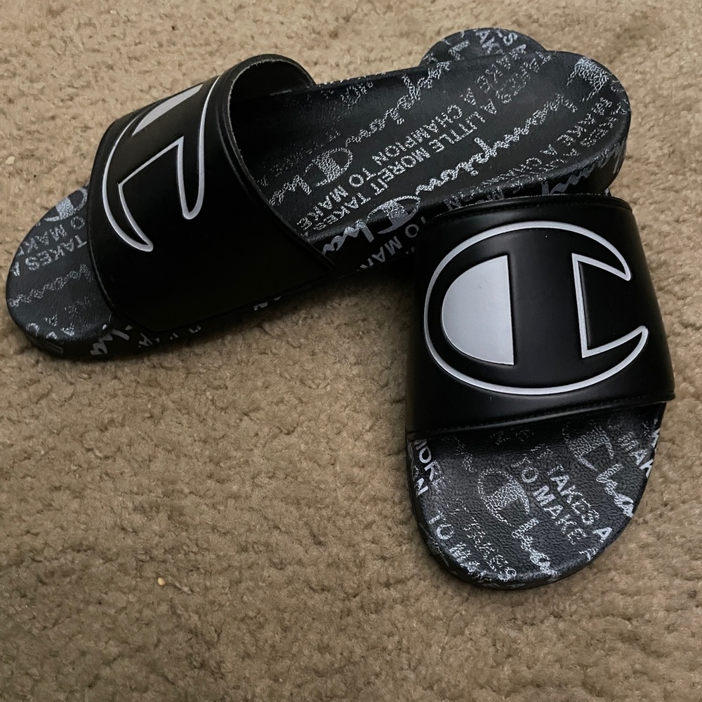 Men’s Champion Flip Flops